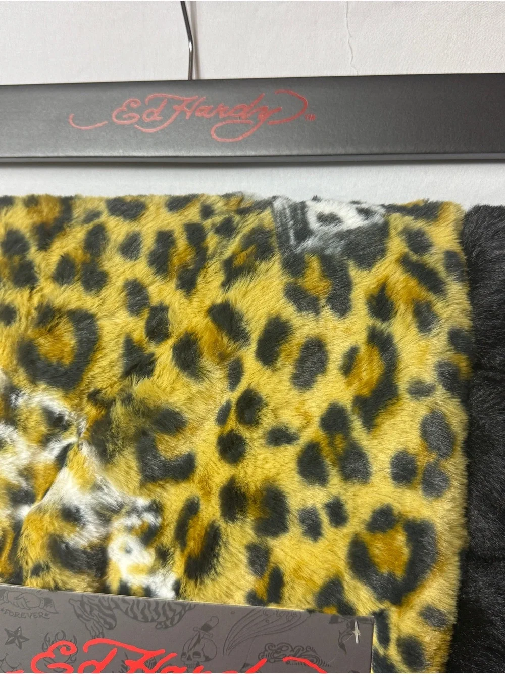 Ed Hardy Snow Leopard Print Faux Fur Throw Blanket Y2k aesthetic
